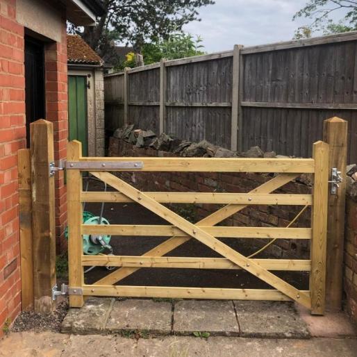 8f871a35-2507-403b-8a0e-141332bef9cb-1